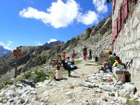 NP Ecrins - Les Étages - Refuge du Soreiller (2.719m)