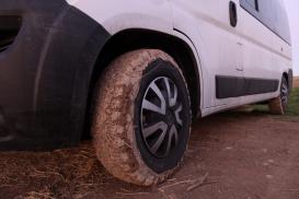 Celoroční terénní pneu, nejlepší kamarád.