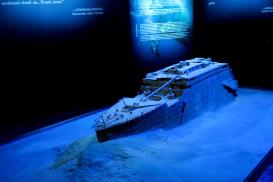 Nejprve krátká pracovní zastávka v Praze a u té příležitosti výstava Titanic
