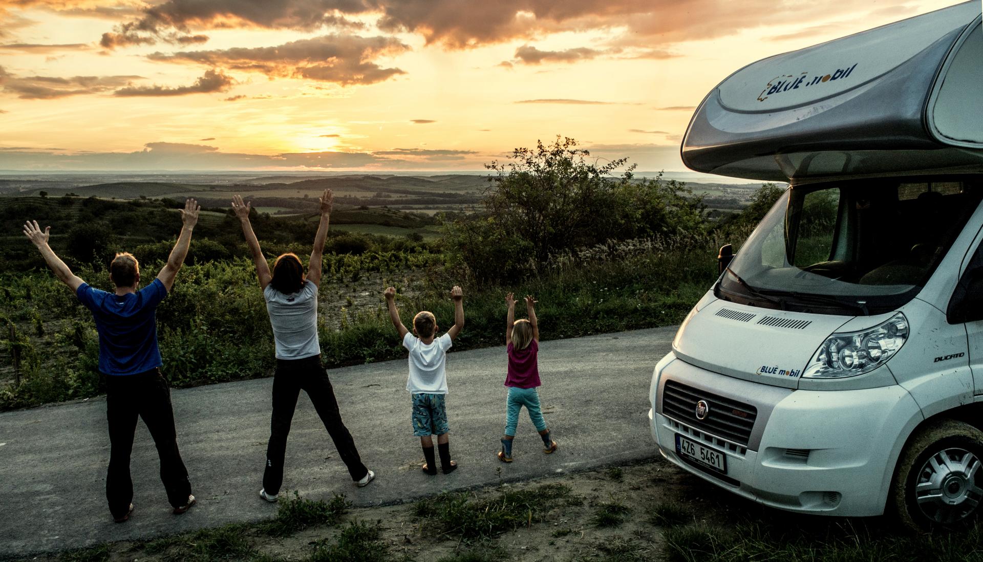 www.caravan24.cz/images/fota/gal6509/P8240393.jpg